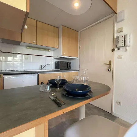 Confortable Avec Balcon, Parking, Piscine Proche Port - Fr-1-246-664 Apartamento La Rochelle (Charente-Maritime)