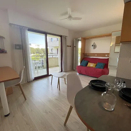 Confortable Avec Balcon, Parking, Piscine Proche Port La Rochelle - Fr-1-246-664 Apartment La Rochelle (Charente-Maritime)