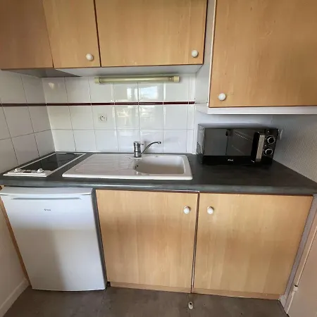Confortable Avec Balcon, Parking, Piscine Proche Port La Rochelle - Fr-1-246-664