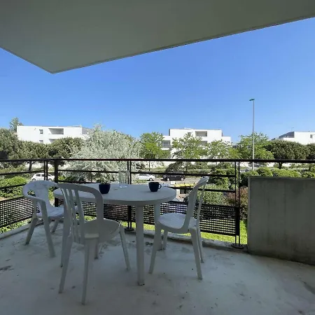 Confortable Avec Balcon, Parking, Piscine Proche Port La Rochelle - Fr-1-246-664 Apartment